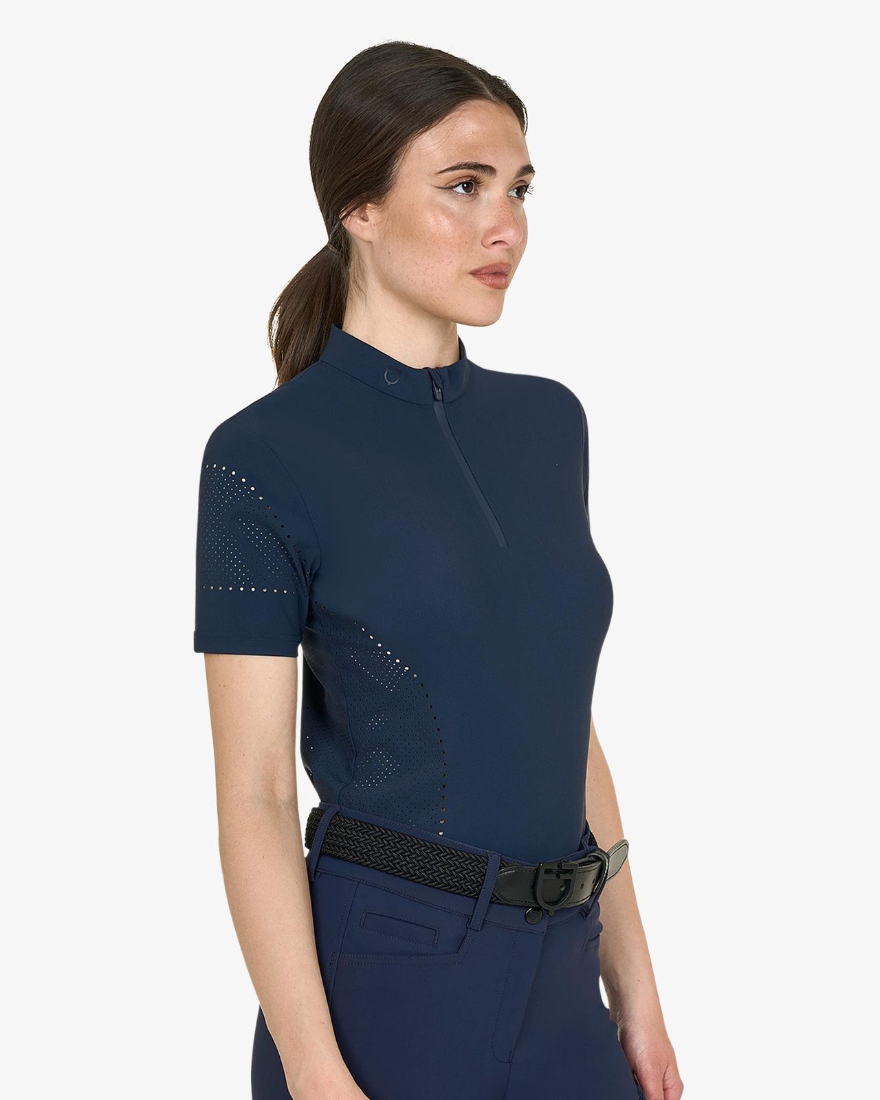 Women's training T-shirt in technical fabric with micro-holes