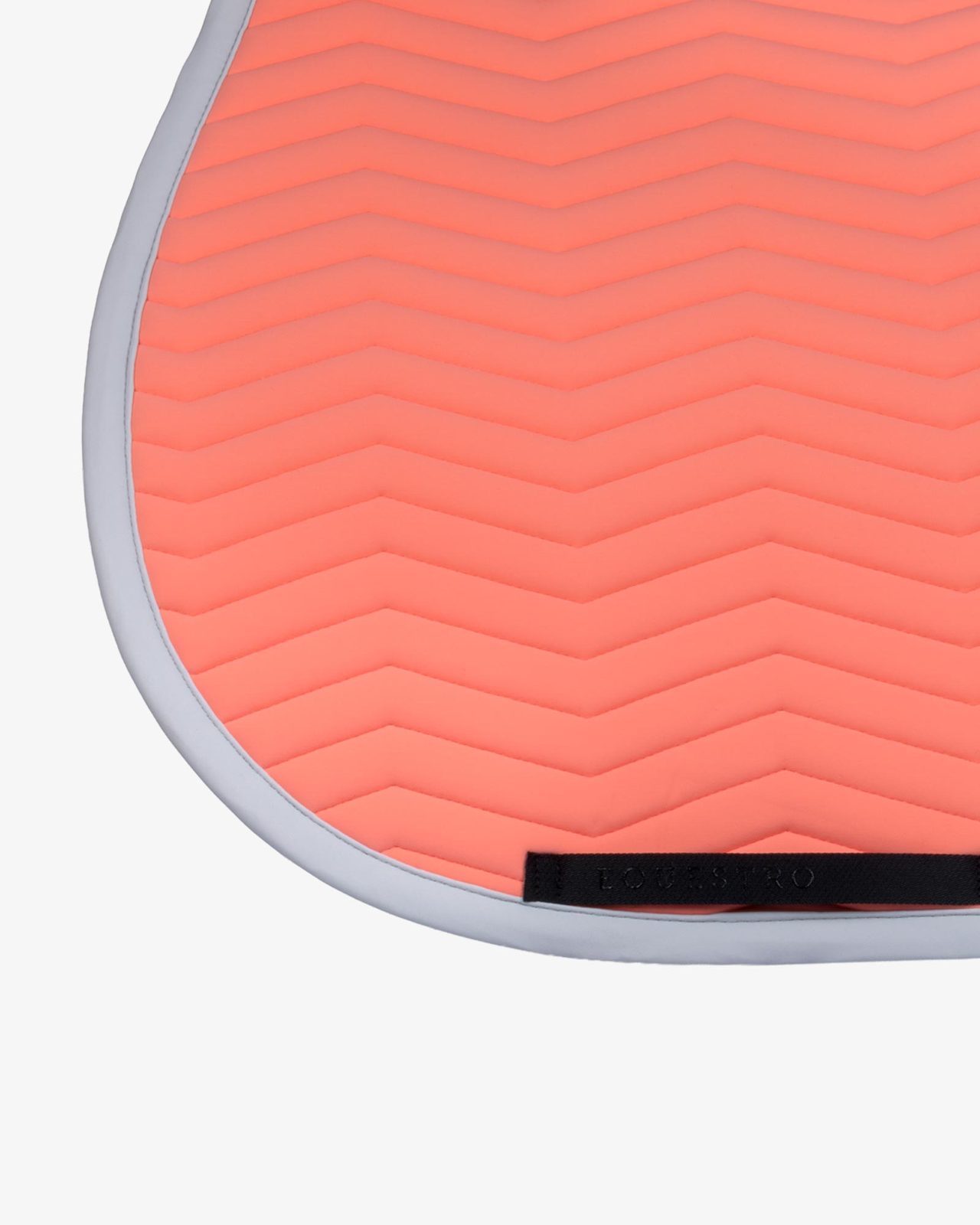 Wave Quilting jumping saddle pad in technical fabric