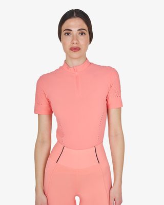 T-shirt donna da allenamento in tessuto tecnico con microfori
