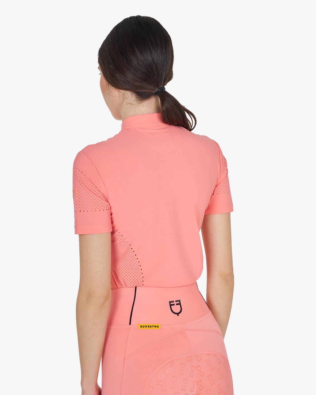 T-shirt donna da allenamento in tessuto tecnico con microfori