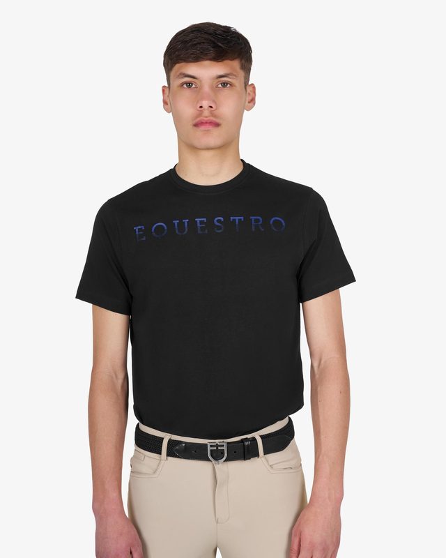 Men's basic T-shirt with chest lettering