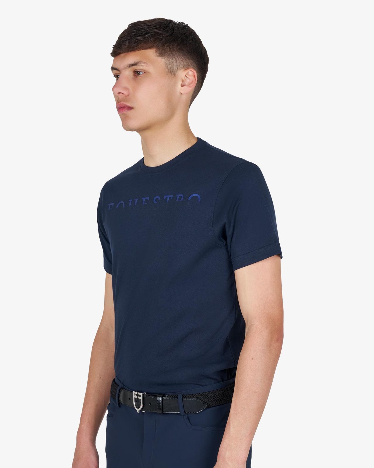 Men's basic T-shirt with chest lettering