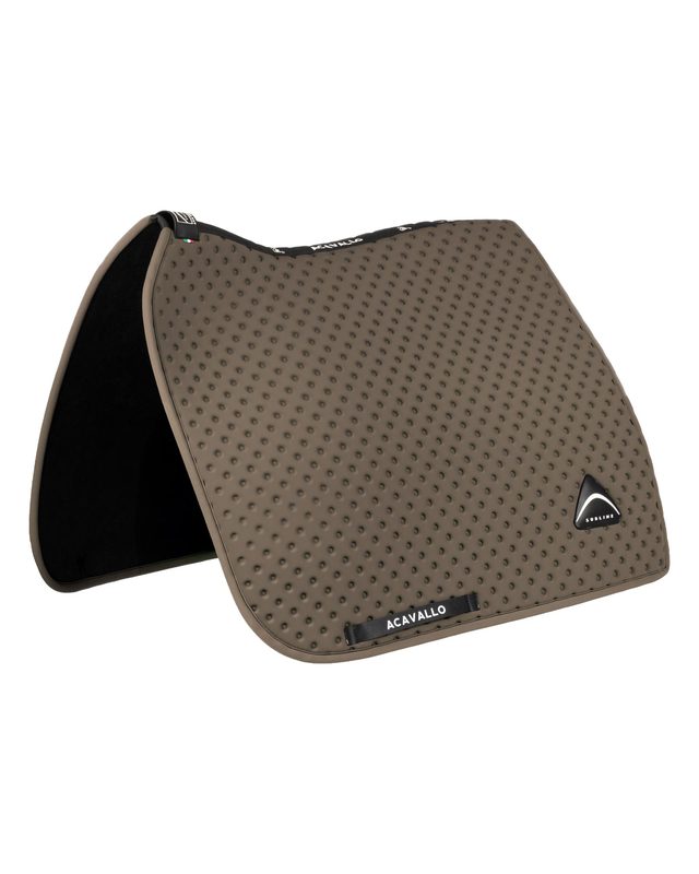 Sublime dotted dressage saddle pad in technical fabric