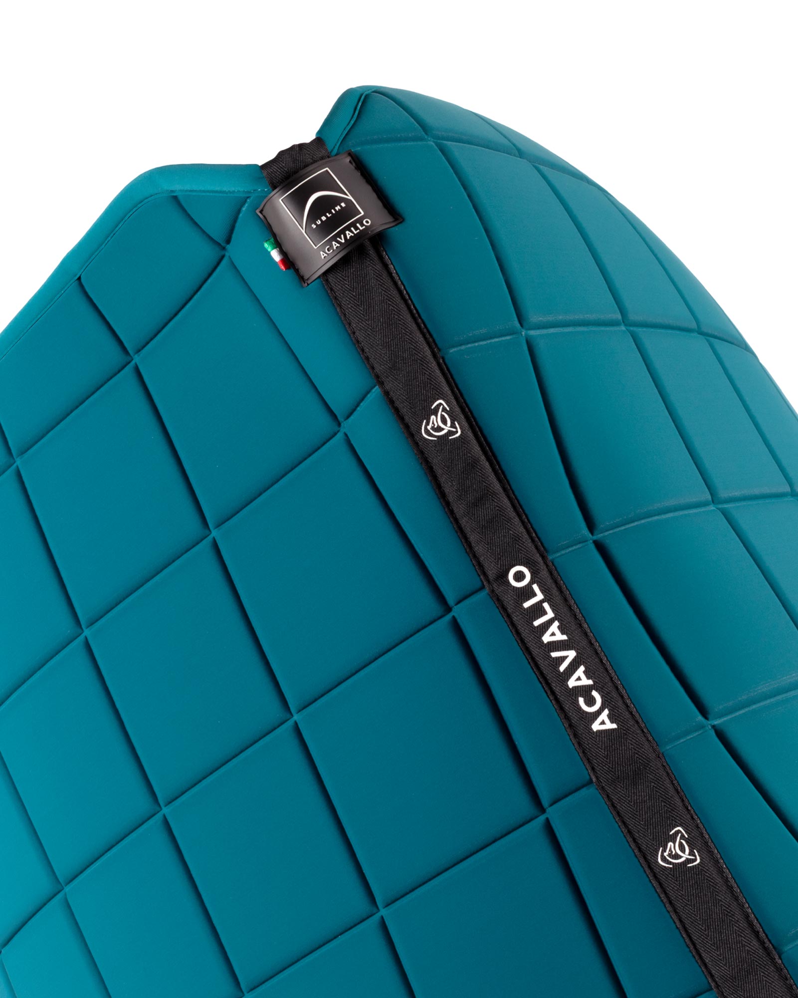 Sublime square dressage saddle pad in technical fabric