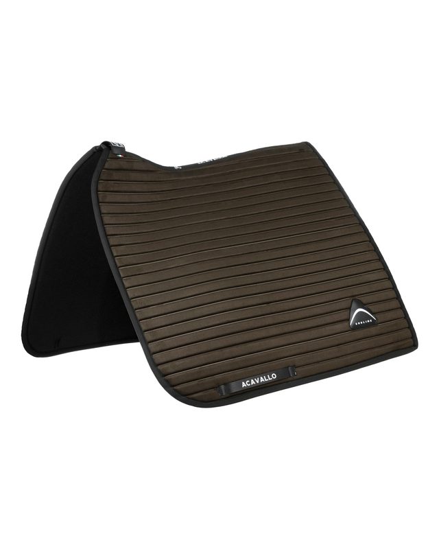 Sublime striped dressage saddle pad in technical fabric