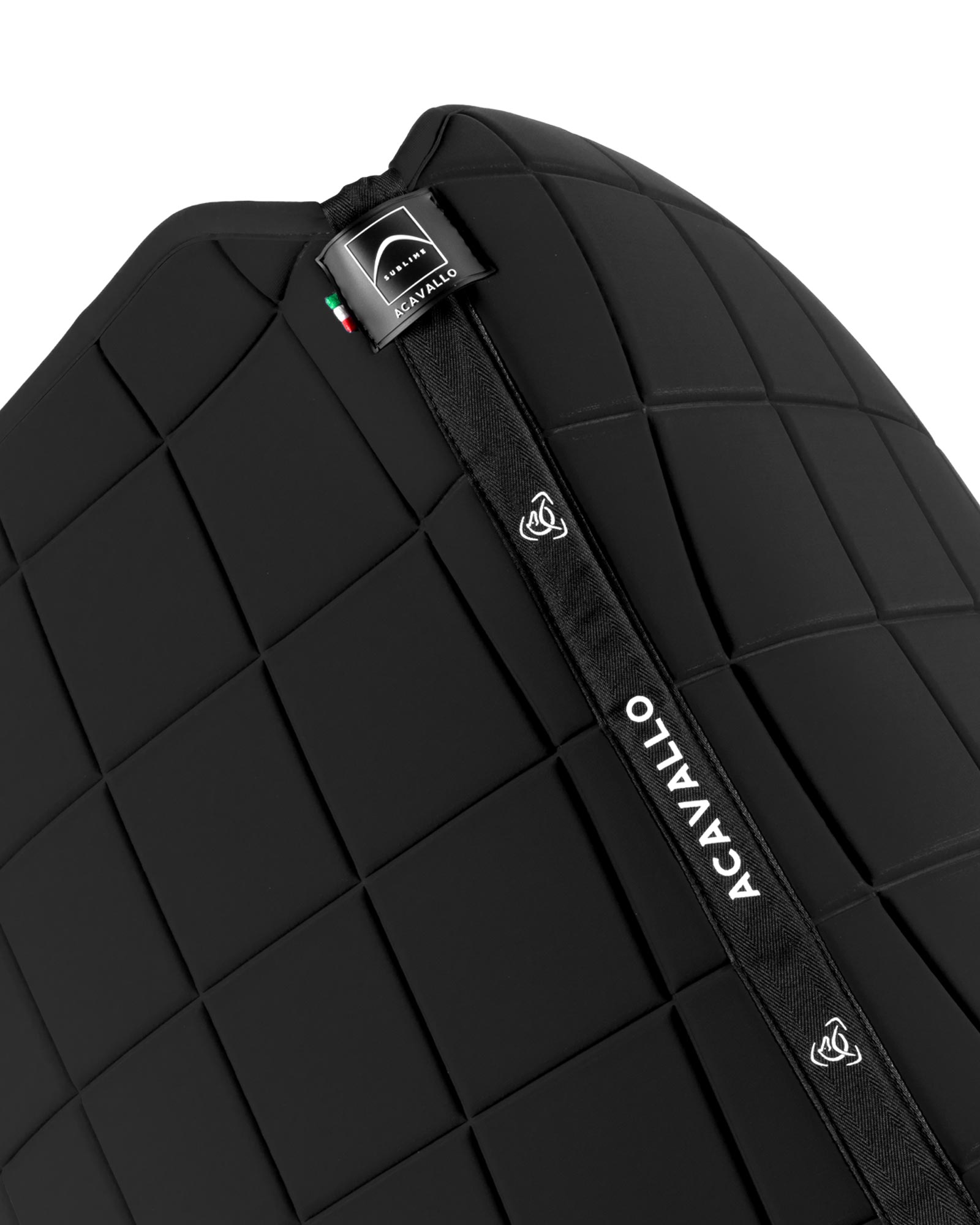 Sublime square dressage saddle pad in technical fabric