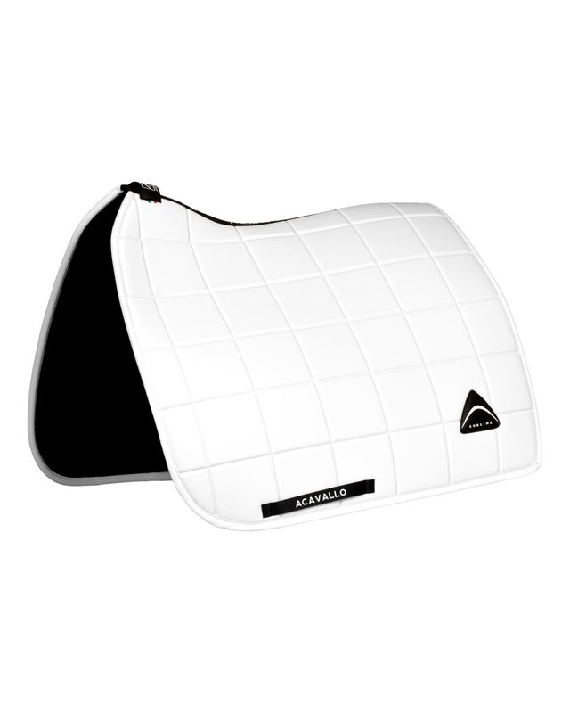 Sublime square dressage saddle pad in technical fabric