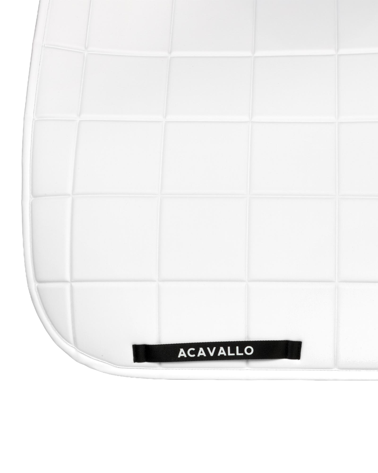 Sublime square dressage saddle pad in technical fabric
