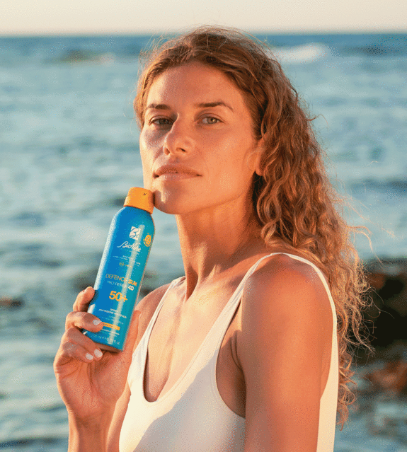 DEFENCE SUN​  SPRAY SPF 50+​  ​