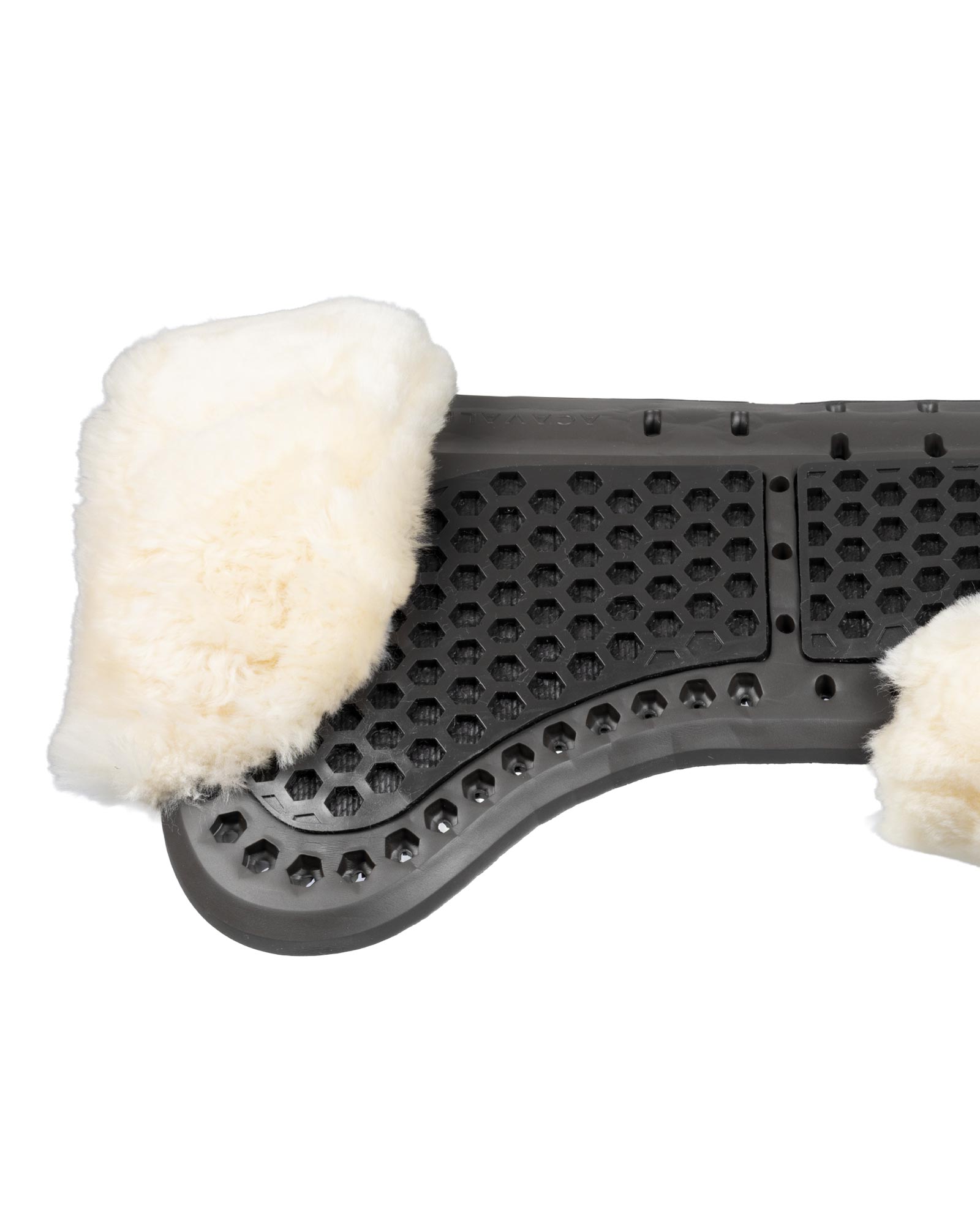 Acavallo® Piuma Aero Balance gel pad in EVA and cut-out sheepskin. Practical, lightweight, and functional.