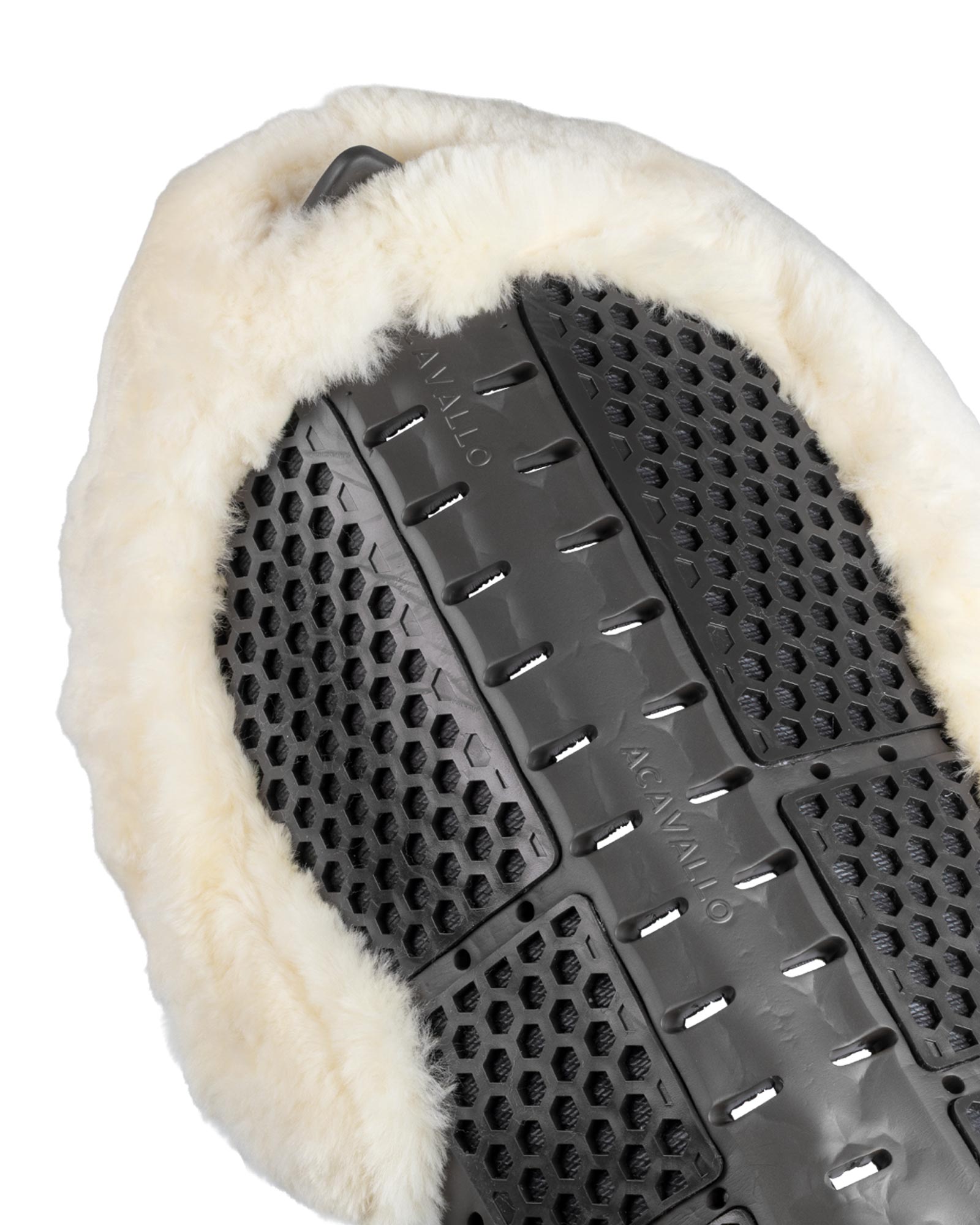 Acavallo® Piuma Aero Balance gel pad in EVA and cut-out sheepskin. Practical, lightweight, and functional.