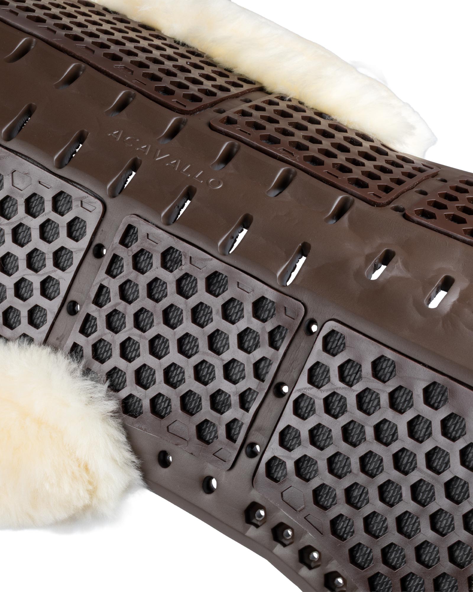 Acavallo® Piuma Aero Balance gel pad in EVA and cut-out sheepskin. Practical, lightweight, and functional.