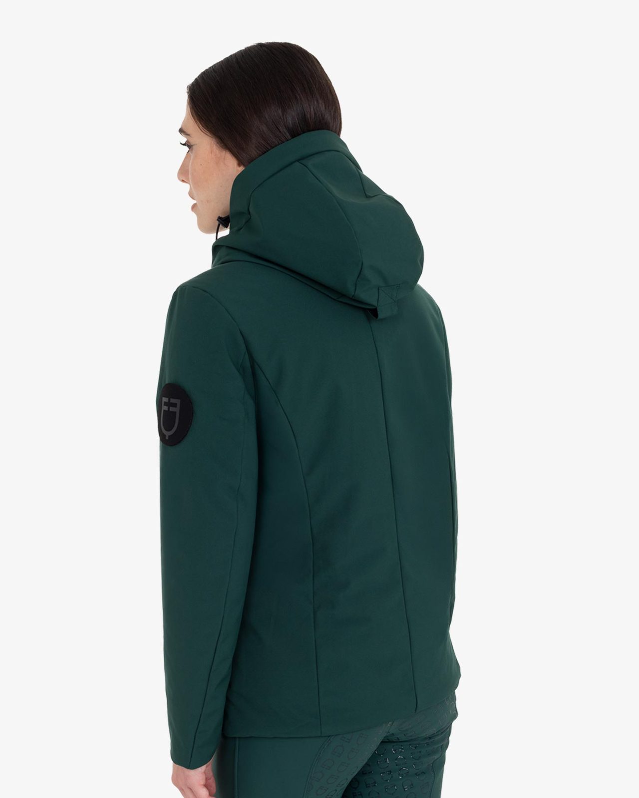 Down jacket water and wind repellent