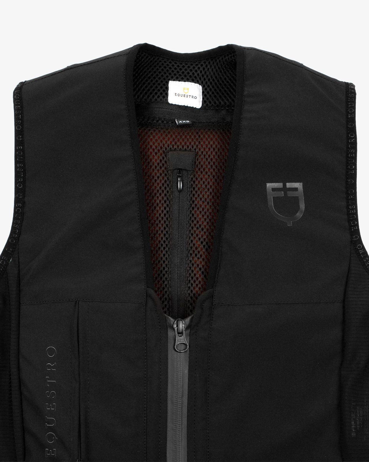 Airbag vest with level 2 back protector