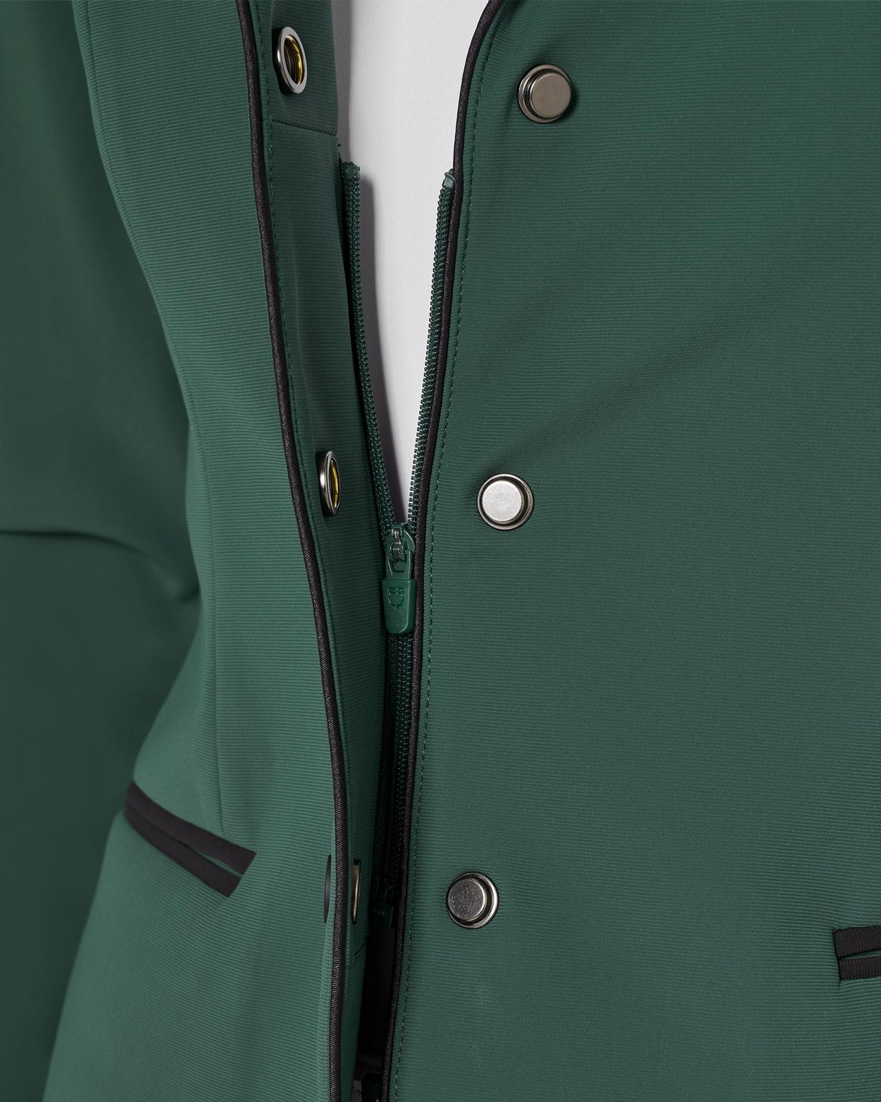 Women's competition jacket with zip and buttons