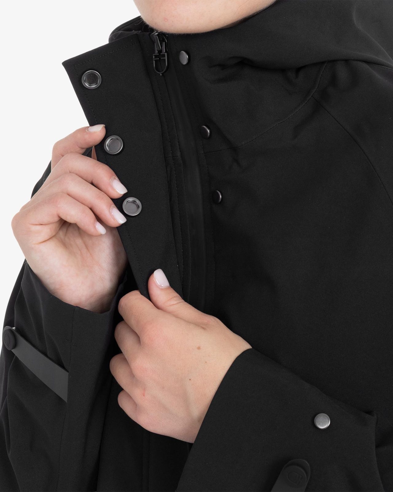 Women’s long softshell with rear opening