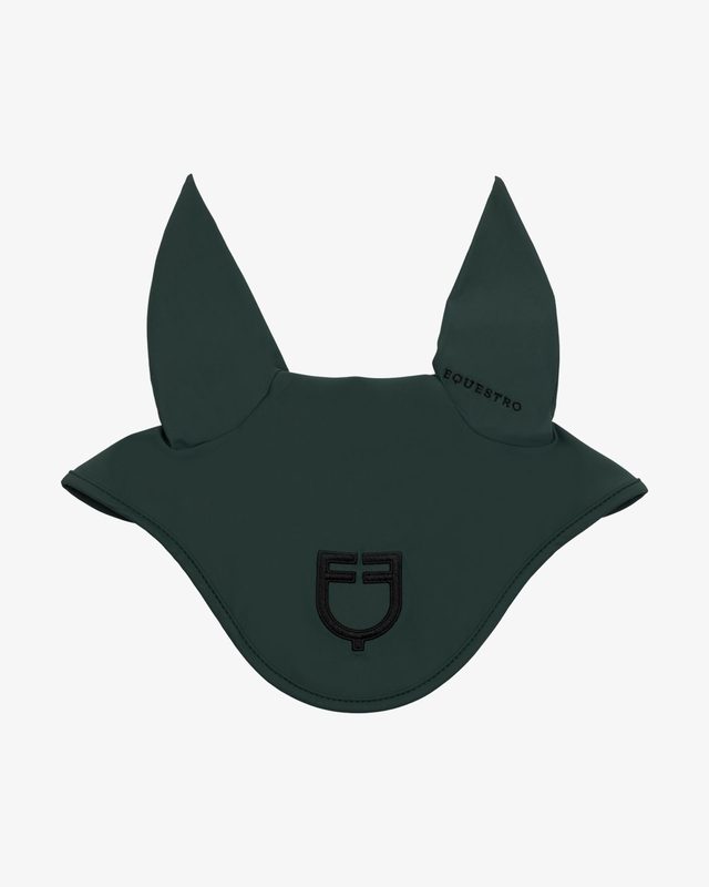 Technical fly veil with shaped ears