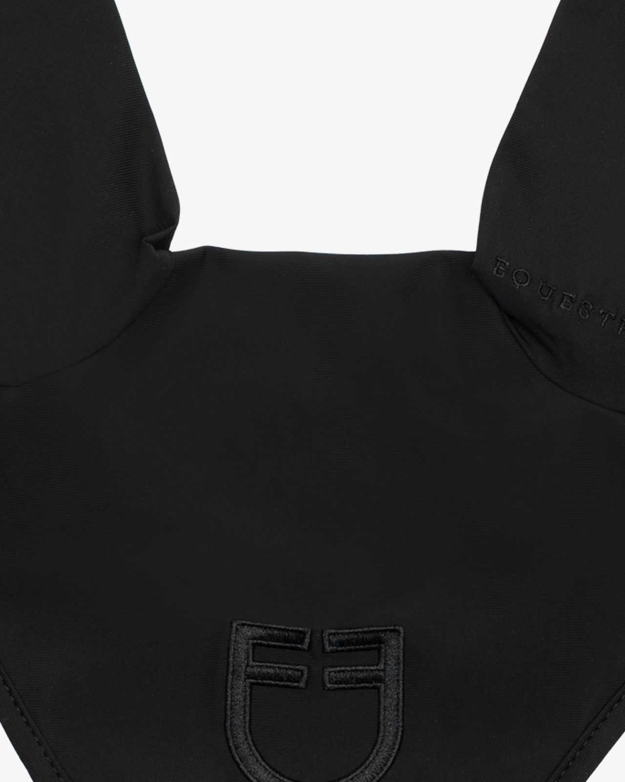 Technical fly veil with contrasting logo