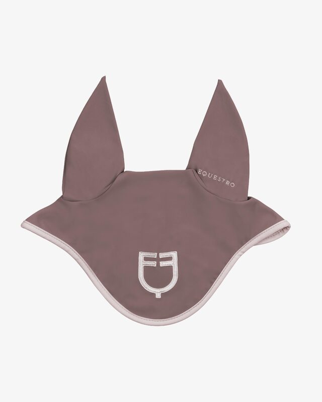 Technical fly veil with contrasting trim