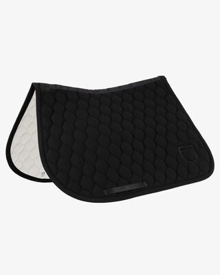 Jumping saddle pad with onion quilting