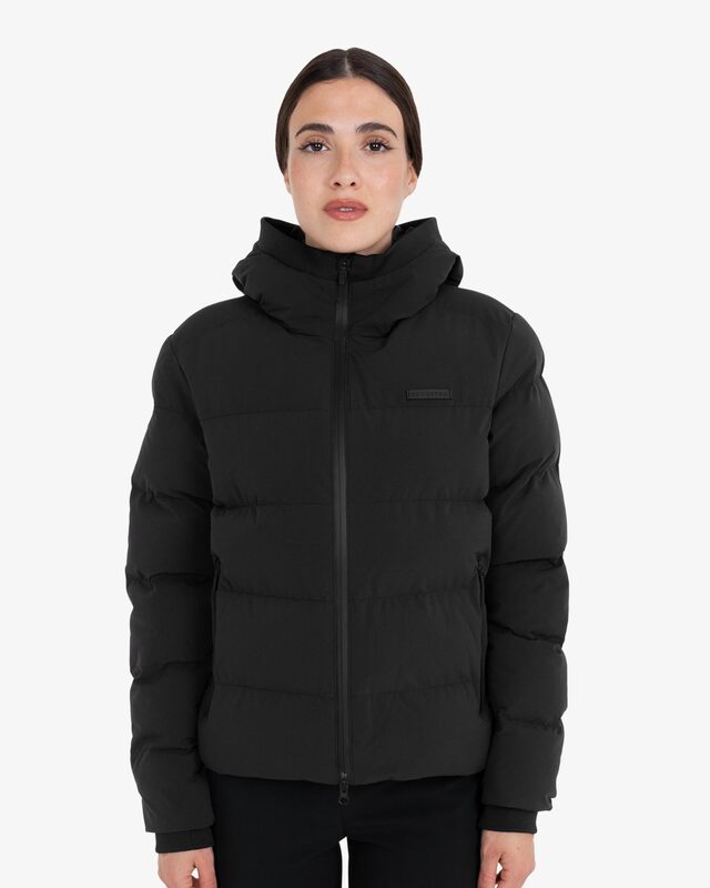 Women's hooded down jacket