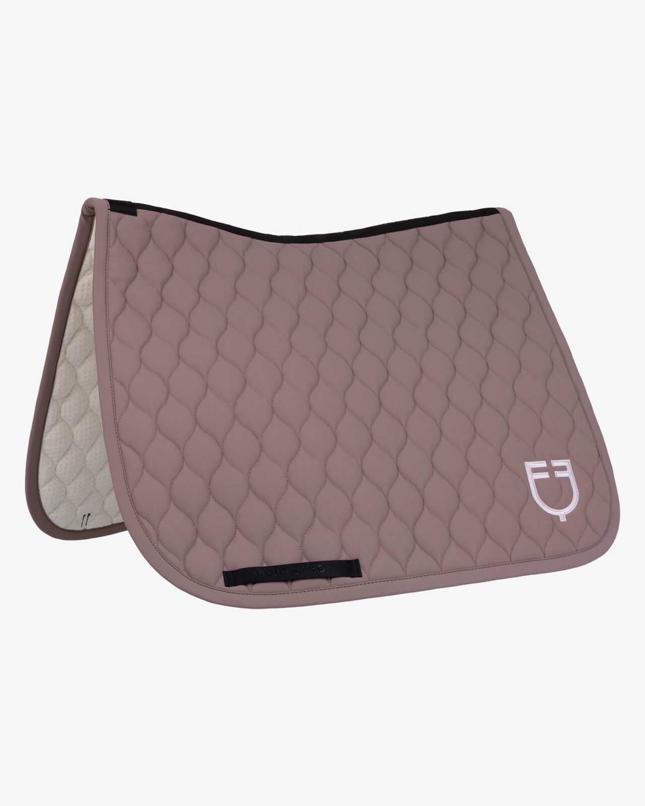 Dressage saddle pad with onion quilting