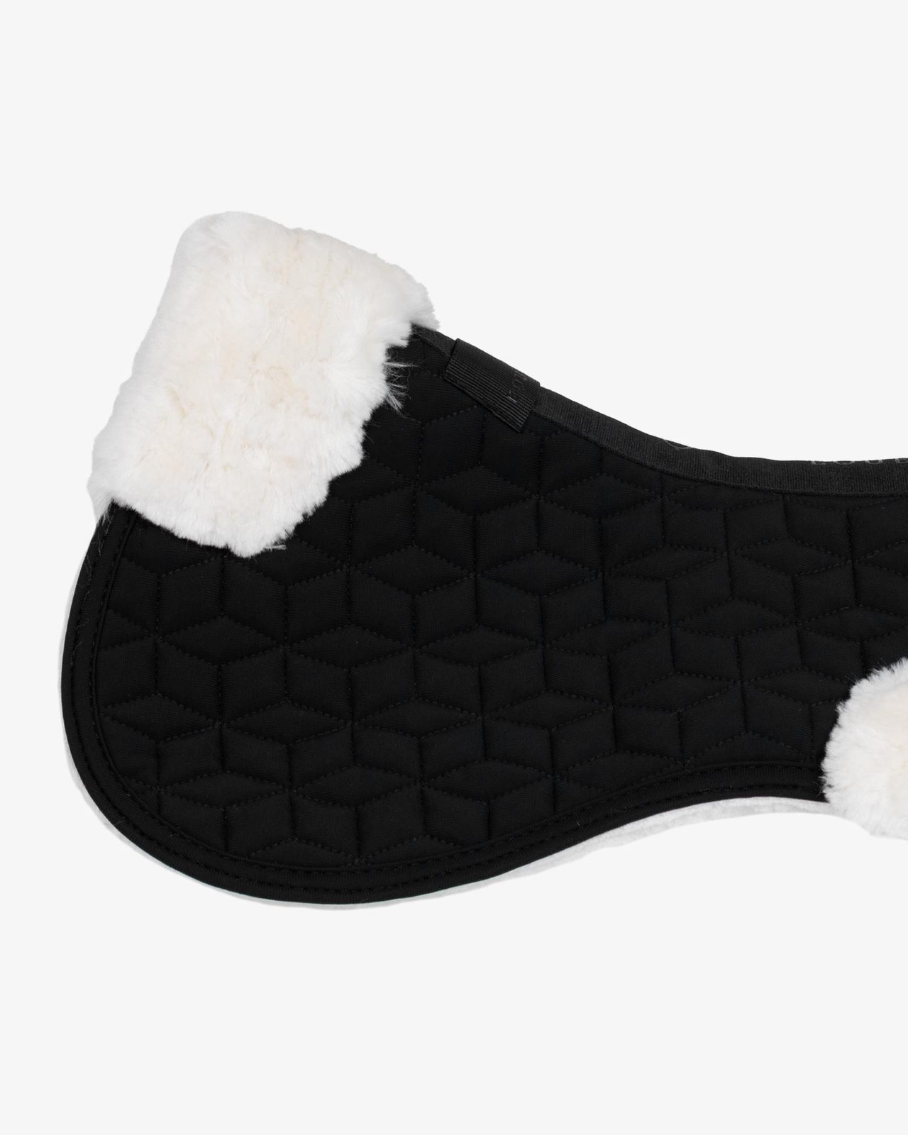 Pad in technical fabric and sheepskin with cube quilting