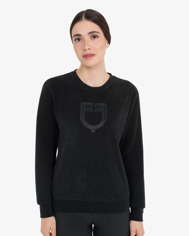 Women's fleece crewneck sweatshirt