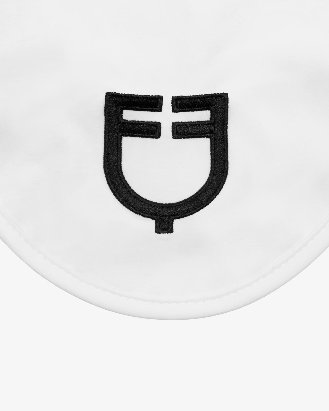 Technical fly veil with shaped ears