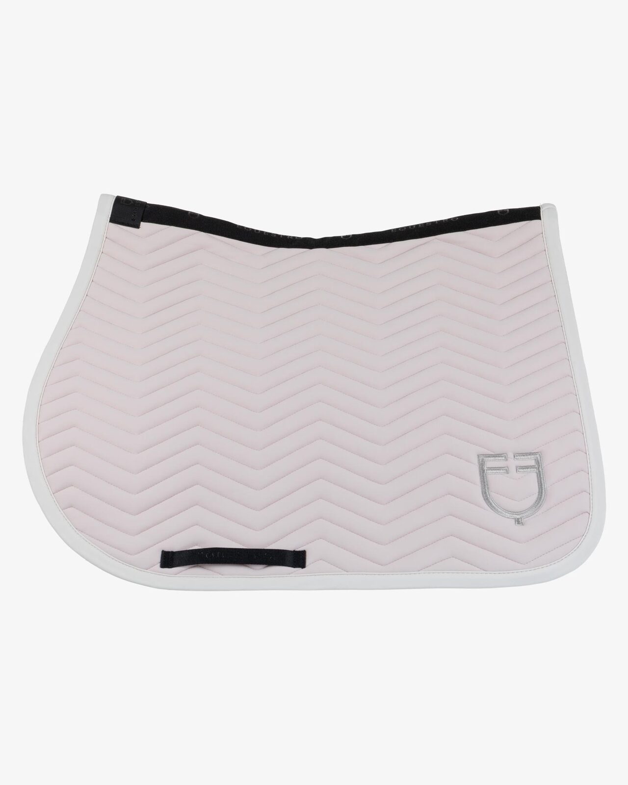 Jumping saddle pad with wave quilting