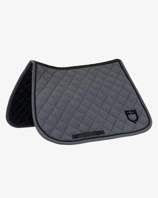 Jumping saddle pad in technical wool