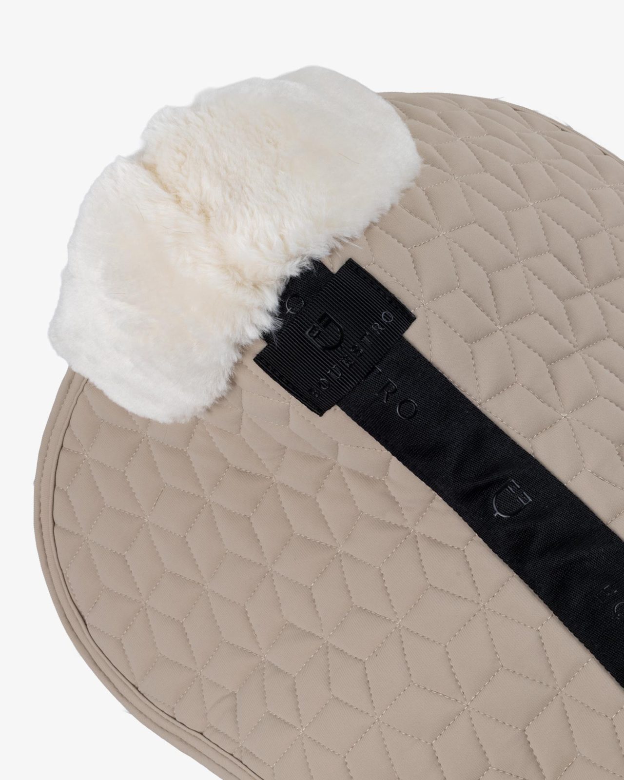 Pad in technical fabric and sheepskin with cube quilting