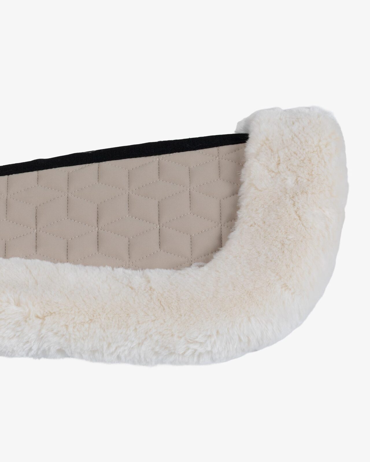 Pad in technical fabric and sheepskin with cube quilting
