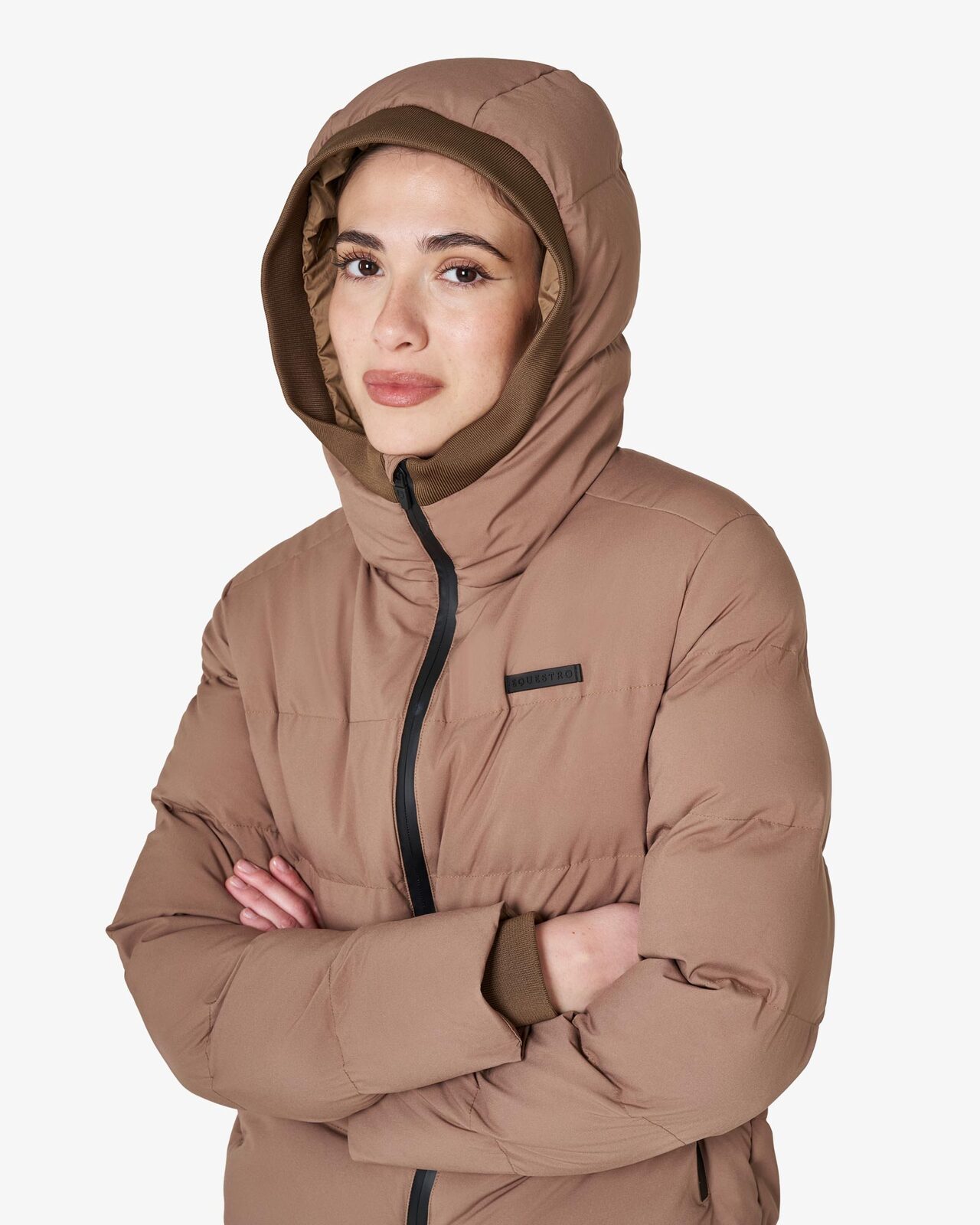 Women's hooded down jacket