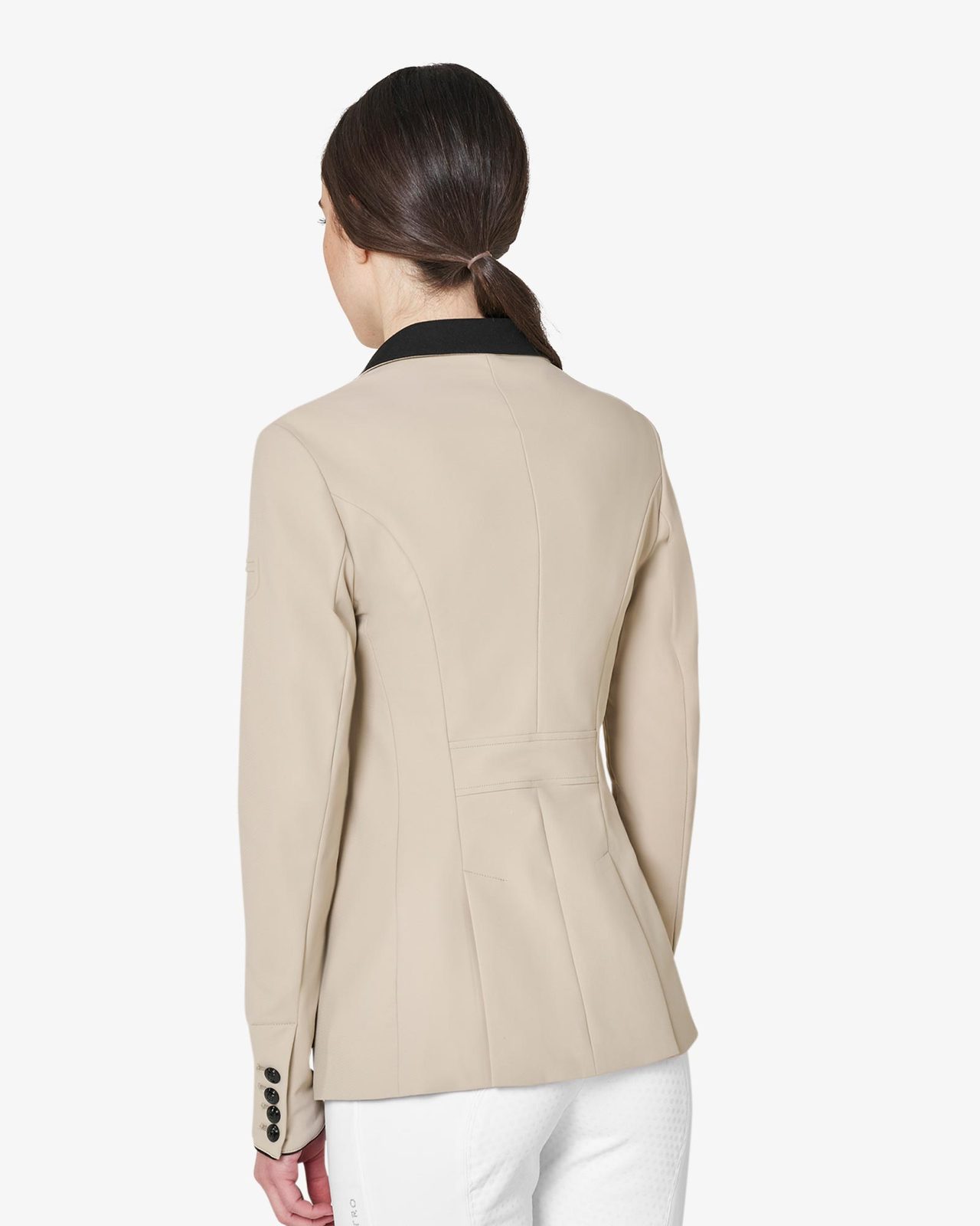 Women's three-button competition jacket