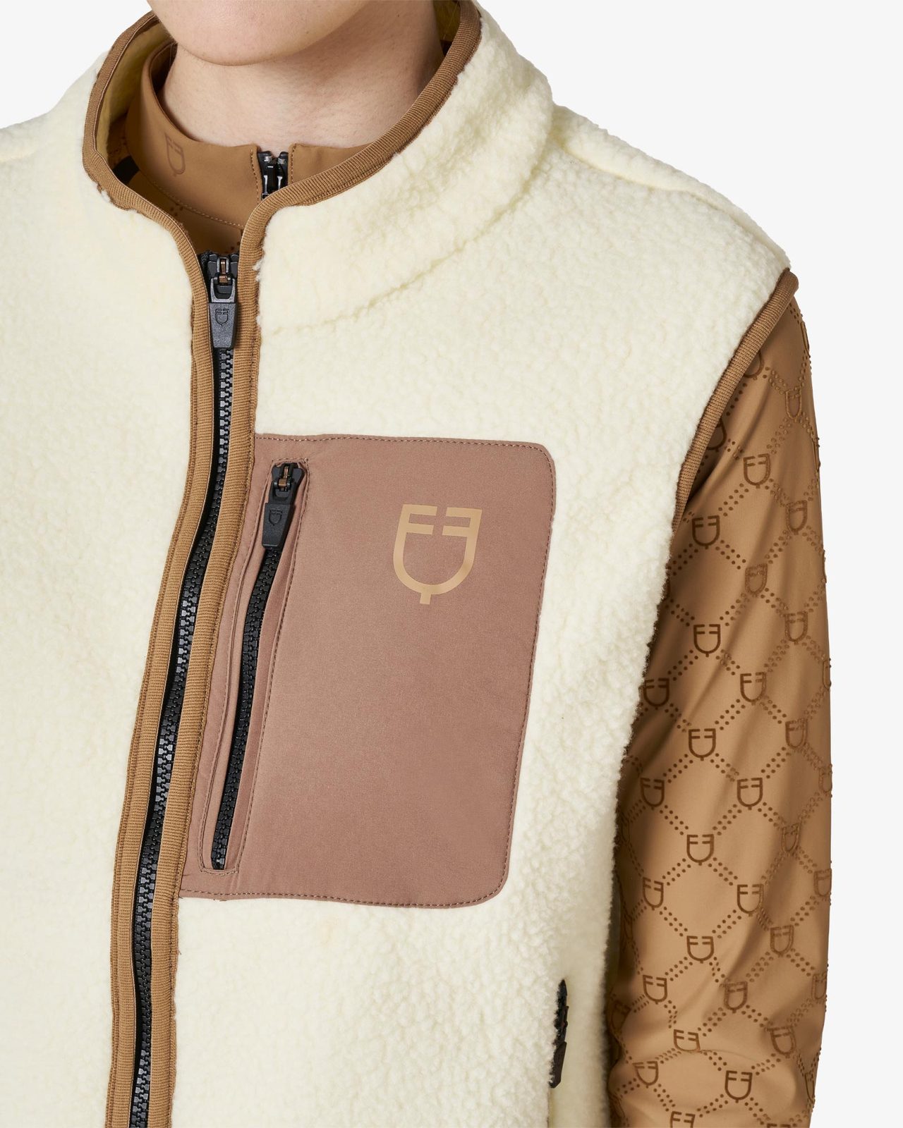 Smanicato donna in pile teddy con tasca frontale
