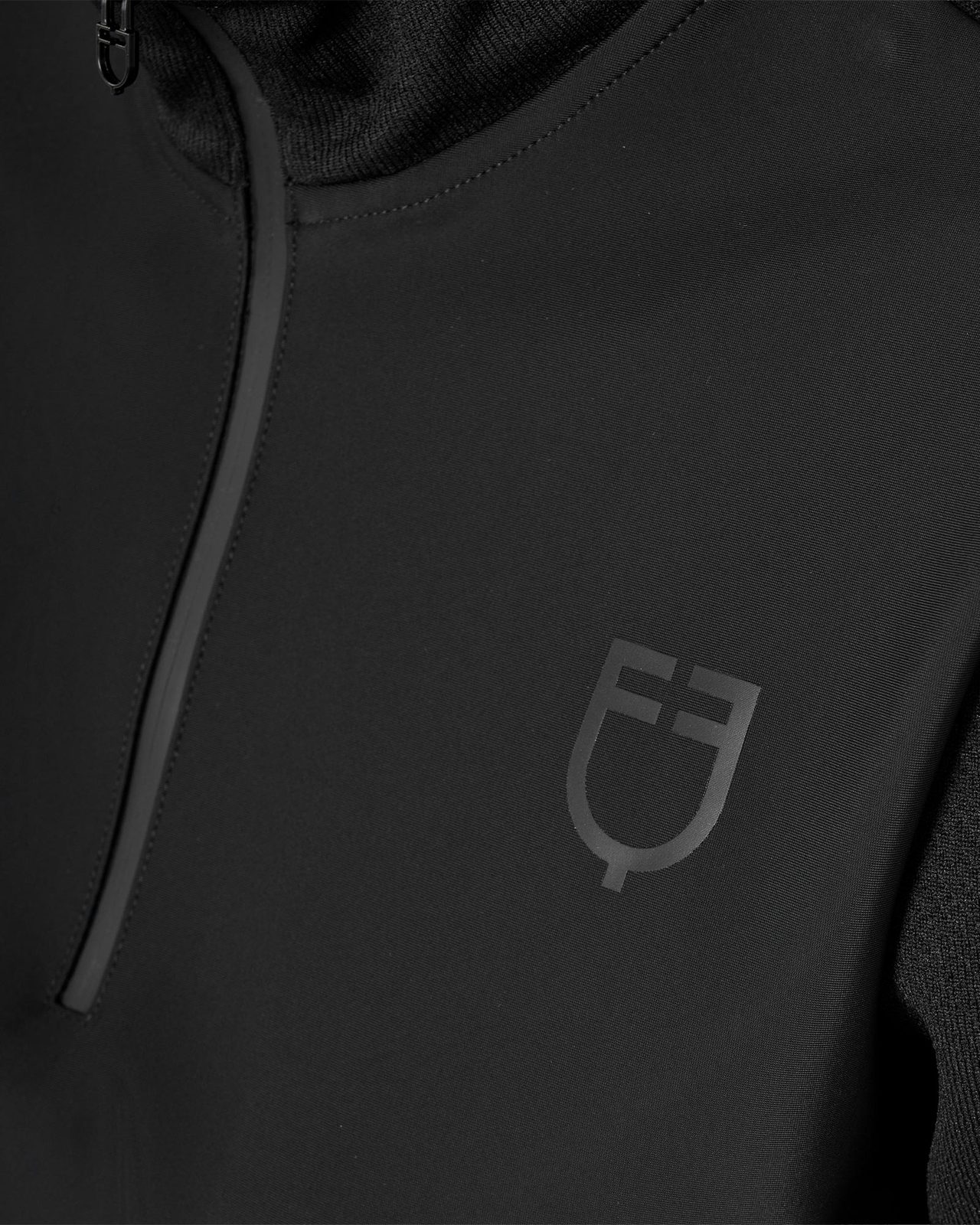 Women's technical high collar sweatshirt with 3/4 zip