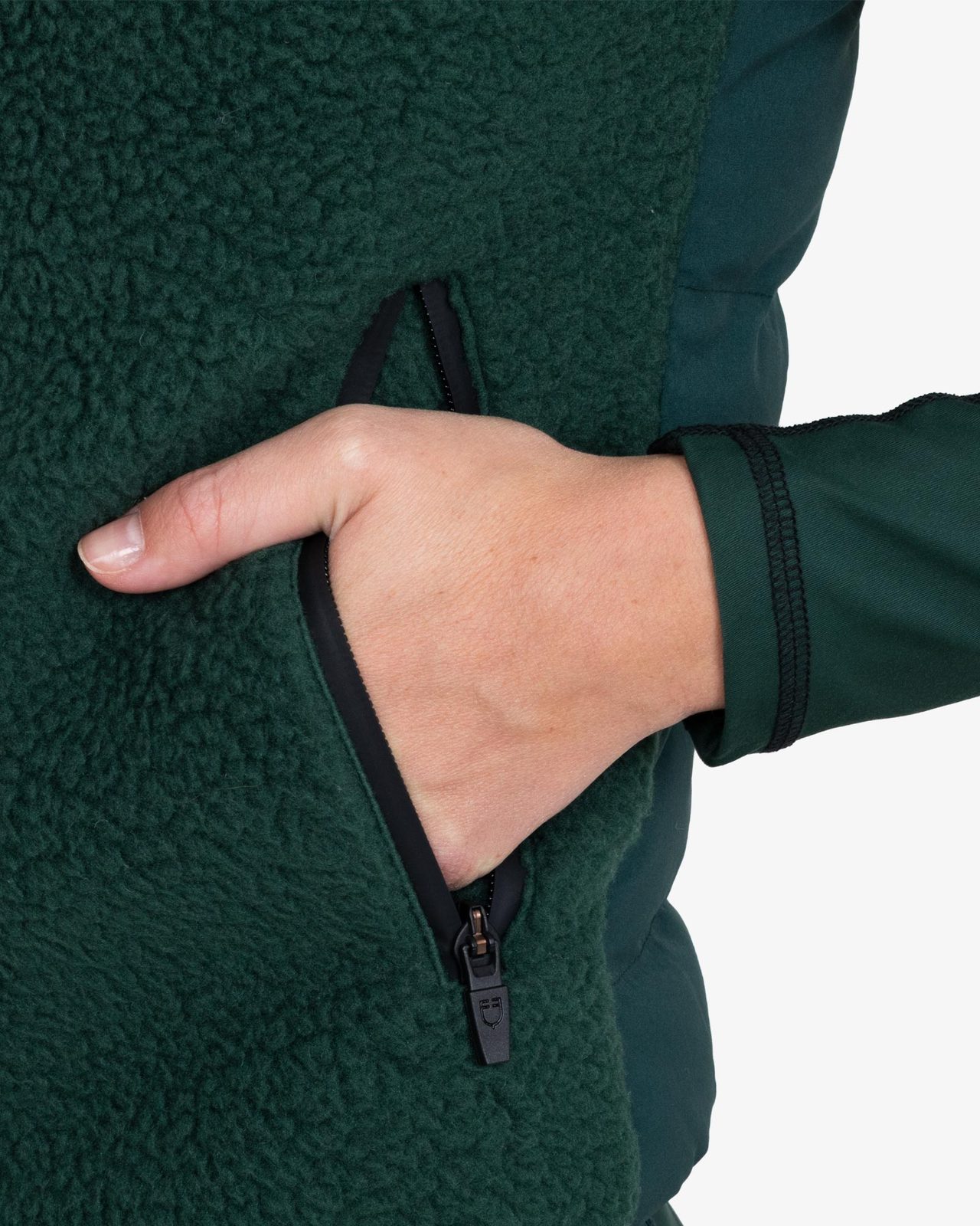 Women's vest with teddy fleece inserts