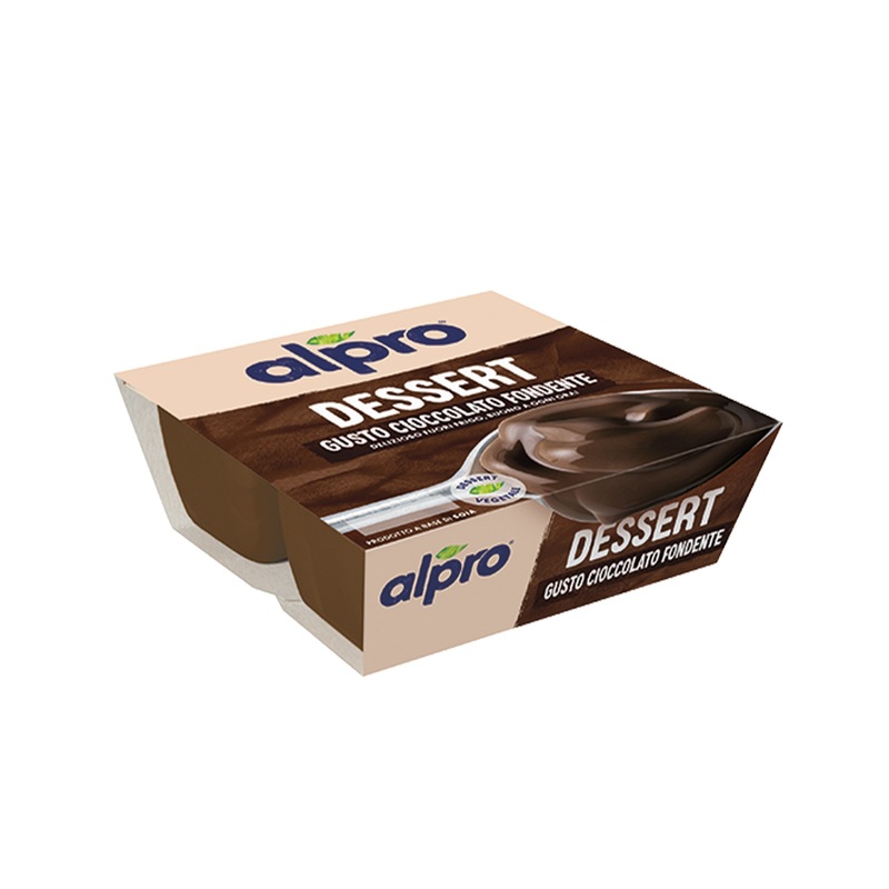 ALPRO DESSERT Vegetale al Cioccolato Fondente |Alproshop.it Confezione 4X125g Intenso, avvolgente, entusiasmante. Il nostro ALPRO DESSERT cioccolato dark è un dolce che unisce la cremosità della soia al potere seducente del cioccolato fondente donandoti un’esperienza unica dal primo assaggio. Una piacevole tentazione che ti lascerà senza sensi di colpa: naturalmente privo di lattosio e grassi saturi, ALPRO DESSERT al cioccolato fondente non contiene zuccheri aggiunti*. Tutta la cremosità del budino e il gusto intenso del cioccolato fondente si uniscono in un dessert 100% 